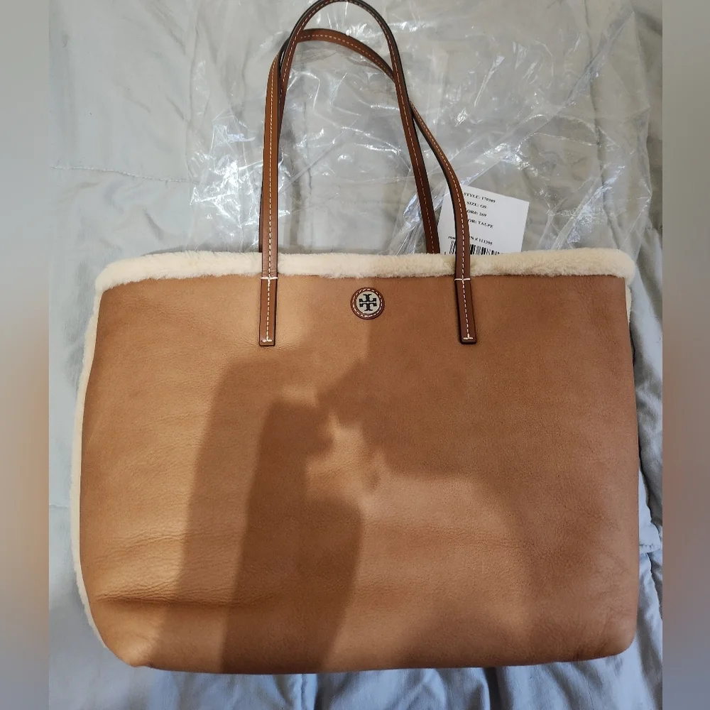 Tory Burch Blake Shearling Large Tote With Leather Pouch